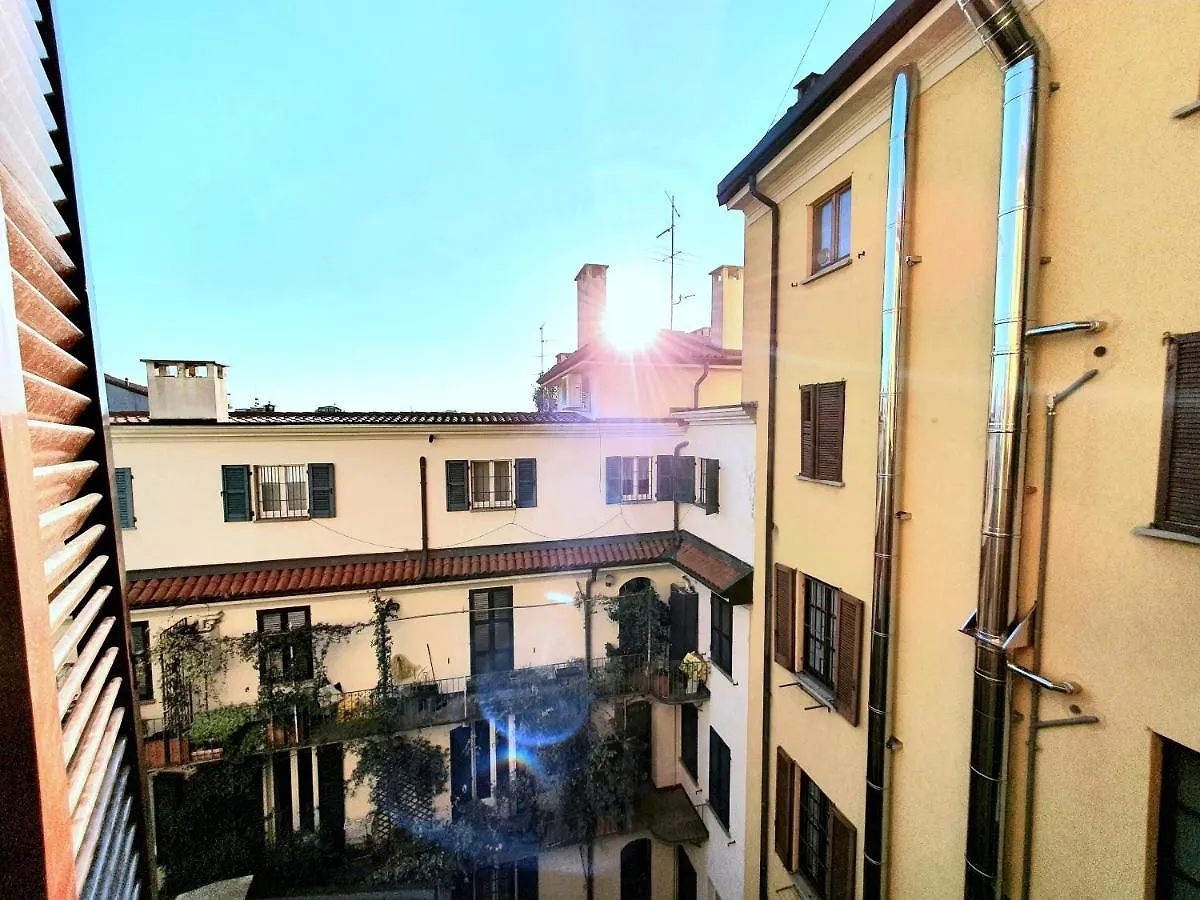 Heart Milan Apartments Duomo Colonne 0*,